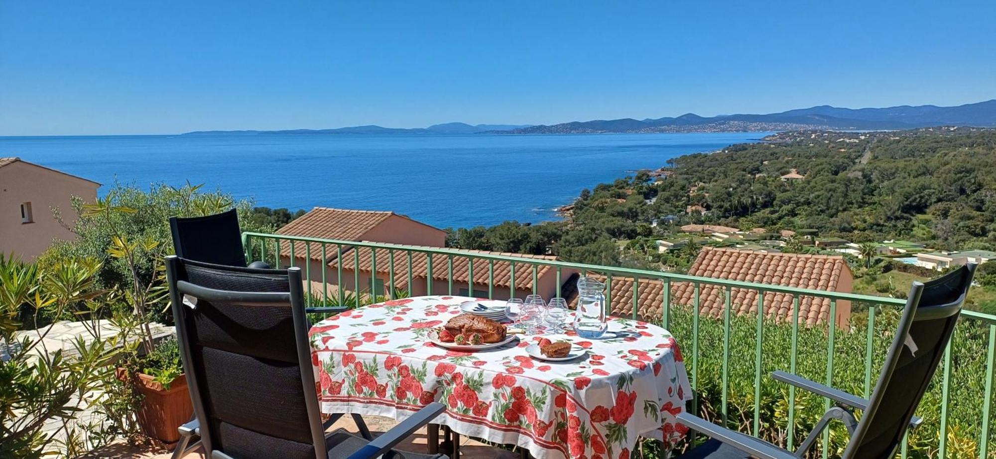 Villa Le Belvedere Superbe Vue Saint-Raphael (Var)